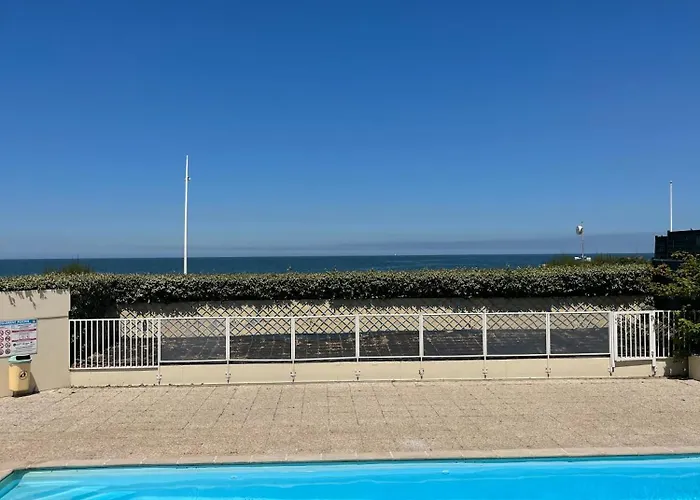 Douillet - Vue - Piscine/ Tennis Lejlighed